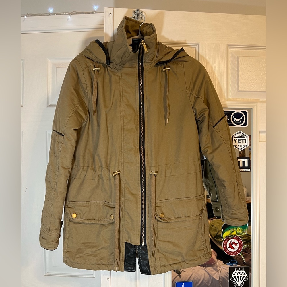 Hooded winter coat
